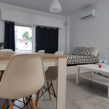 Apartamento Omega Ll Apartment Torremolinos Luaran gambar