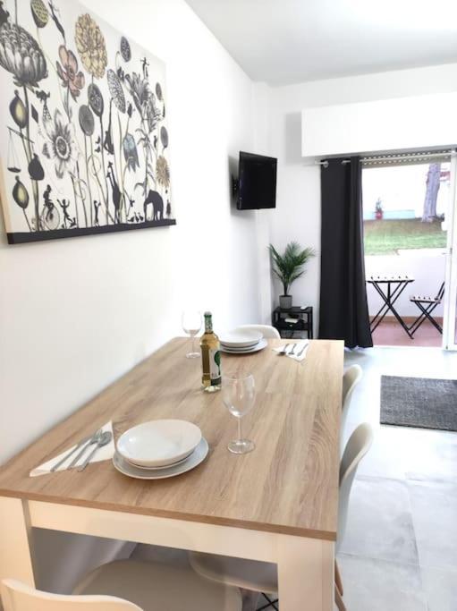 Apartamento Omega Ll Apartment Torremolinos Luaran gambar