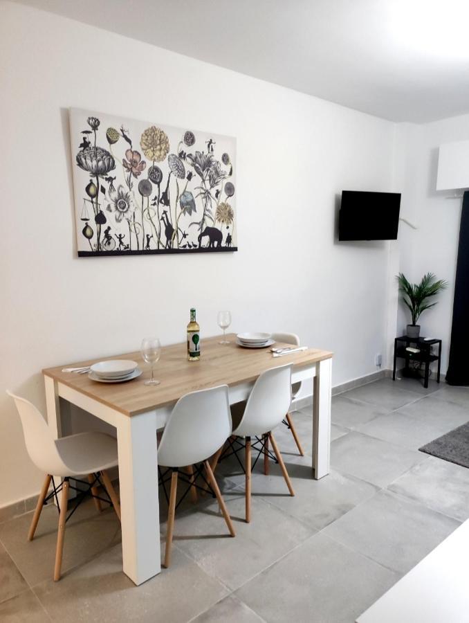 Apartamento Omega Ll Apartment Torremolinos Luaran gambar